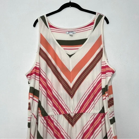 Old Navy Pink and Brown Chevron Maxi Dress - Picture 3 of 8